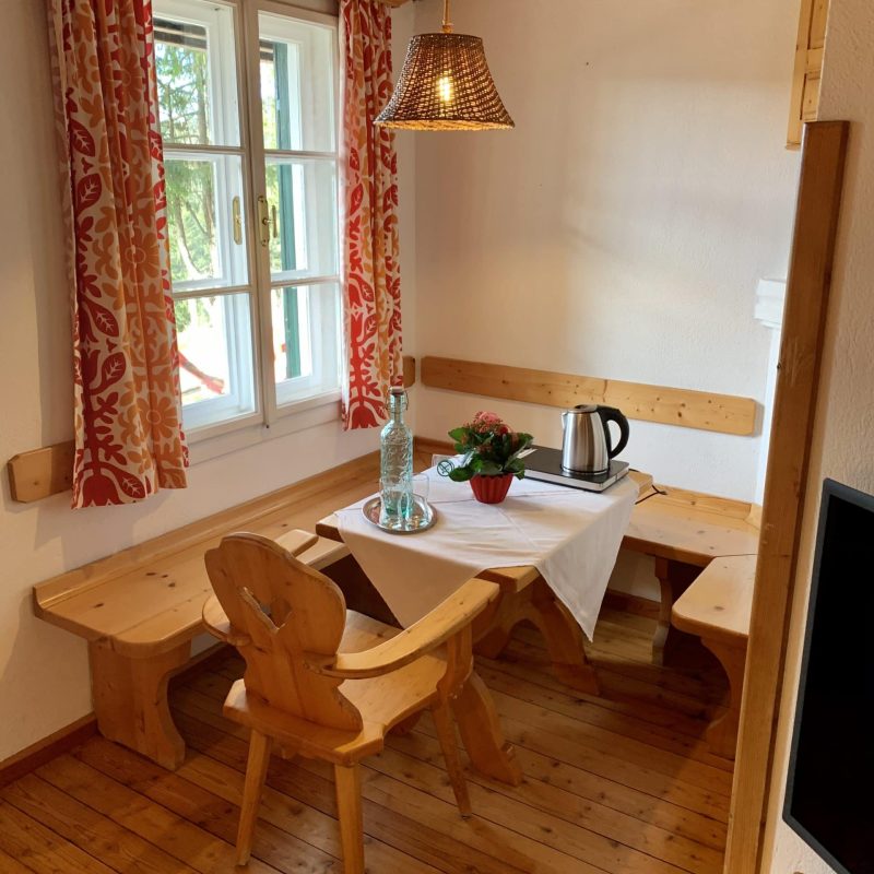 landhaus_tisch_1